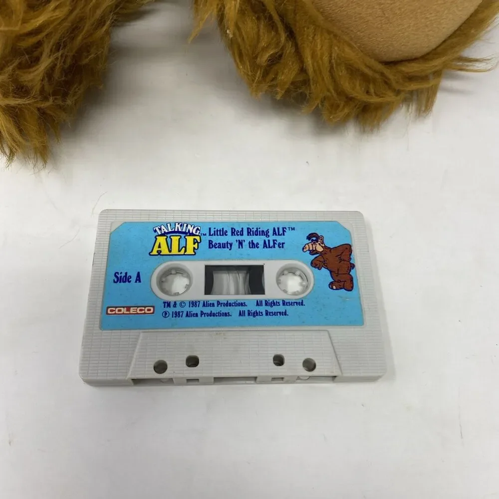 Vintage Talking ALF Story Telling Cassette Player 1987 Not Tested (Ears Missing)